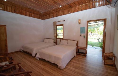 Ong Lang House | ღ Y Nghia at Ong Lang Beach ღ Coastal Haven with Home Cooked Bungalows ღ