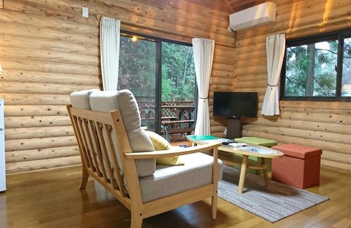 Funai-gun Cabin | るり渓 フォレストヴィラ