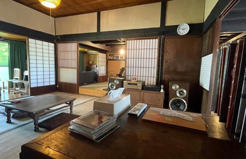 Nakatsugawa House | ゲストハウス にじゅうよん