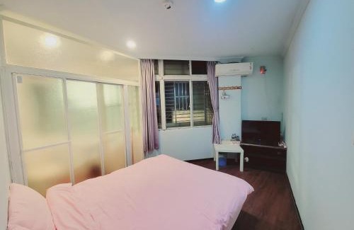 Ruifang Bed & Breakfast | 九份九霄雲外 Fling to the wind in Jiufen-Easy B&B