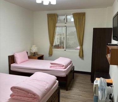 Dongyin Town House | 今友緣二館民宿