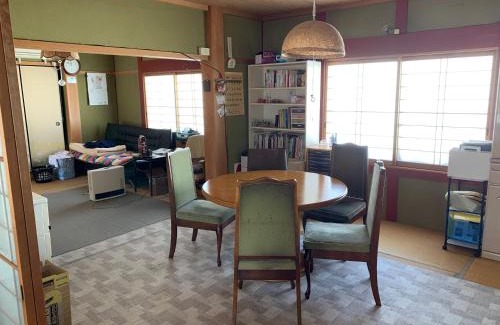 Nagahama House | 余呉の里山-ランプの宿-さくら