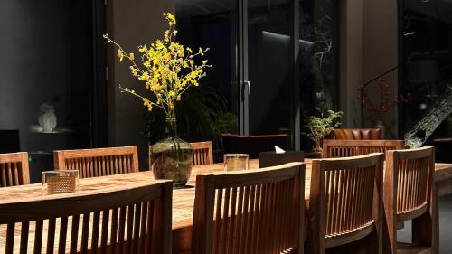 Huairou Cabin | 北京丛林里野奢汤泉酒店