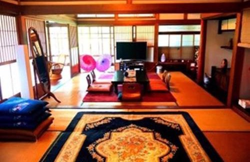 Itoshima House | 囲炉裏が楽しめる貸切古民家里や