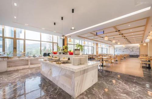 Qinzhou District Hotel | 天水伏羲庙万信至格酒店