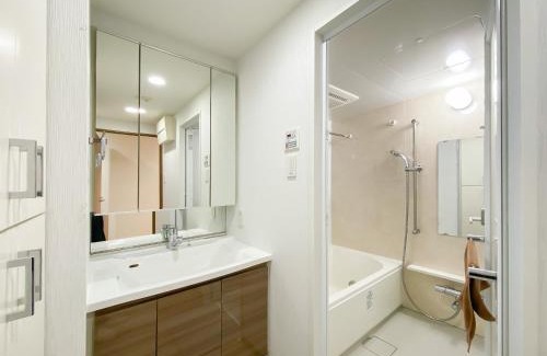 Kitakoiwa Apartment | 安楽途