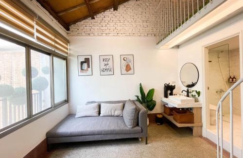 West Central District House | 小城故事-台南包棟民宿