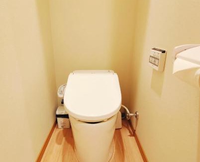 Nagawa House | 慧橋日本 Spa Resort Tenga 3 - 86m全新日式別墅関西機場直達天下茶屋駅3分鐘難波黑門市場道頓堀心齋橋通天閣直達 8人3間睡房5張床2間浴室