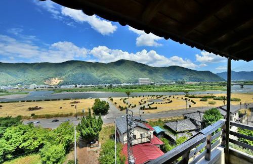 Togura Kamiyamada Onsen Hotel | 戸倉上山田温泉玉の湯