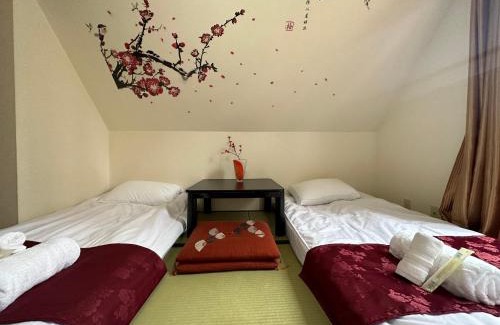 Hyakunincho Apartment | 新宿一軒家120平米 Jr新大久保駅徒歩3分 浴室2 トイレ2 歌舞伎町徒歩10分 駐車場無料