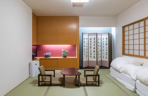 Nishi House | 札幌西野夢幻夜景附庭院 Sapporo Night View House