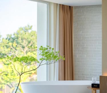 Longhu Qu House | 汕头妈屿蓝MASULAND Sea View Hotel