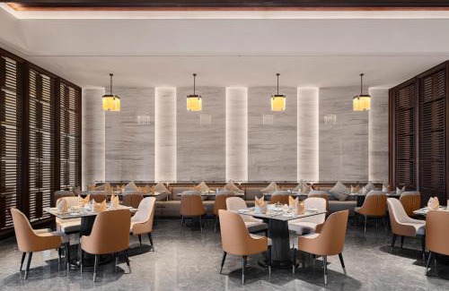 Chenghai Hotel | 汕头白天鹅酒店