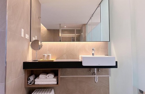 Toucheng Apartment | 溫泉湯院子