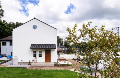 Midori Ward House | 白キツネのおうち