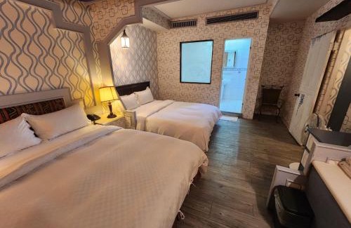 Xuejia District House | 荷蘭洋行-寵物友善塩水燈會井仔腳塩田