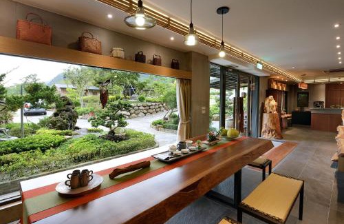 Toucheng Bed & Breakfast | 鄉道茶屋 Country Road B&B