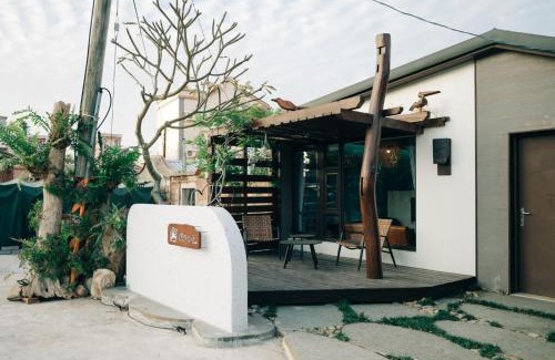 Shuitou Village House | 陳佳苑裡