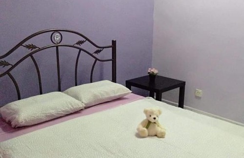 Simpang Renggam Apartment | 風跡石屋 TIARA HOMESTAY