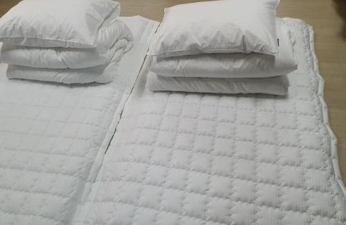 Gunnam House | 복닥복닥-실내평수 100평 한팀만 사용, 모임환영-