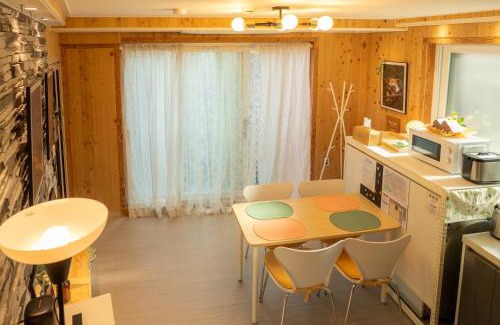Seokgwan-dong Apartment | 스테이 포즈 서울 Stay Pause- Serene Loft Retreat in Seoul
