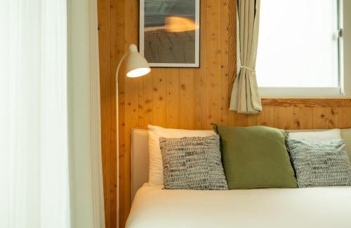 Seokgwan-dong Apartment | 스테이 포즈 서울 Stay Pause- Serene Loft Retreat in Seoul