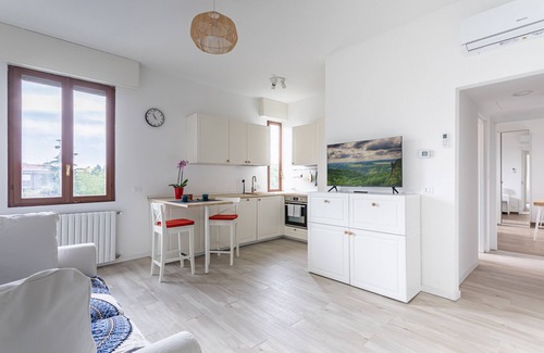 Brescia Apartment | 034BS - House MaGa