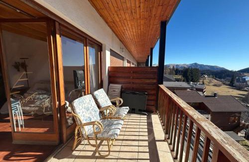 Peone Apartment | 06CN 8-10 person apartment with terrace