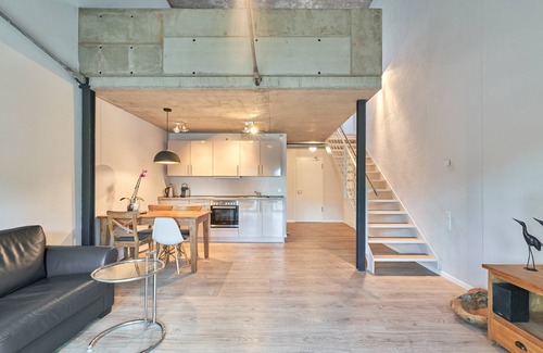 Wessendorf Apartment | 08-ferienwohnung 8, 61 qm, Schlafgalerie, Wohnküche, Dusche/wc