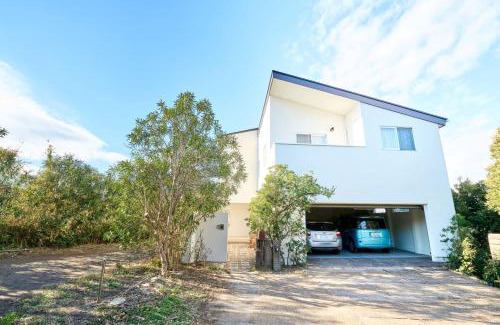 Futtsu Villa | 1日1組限定1棟貸し別荘 RivageBlue