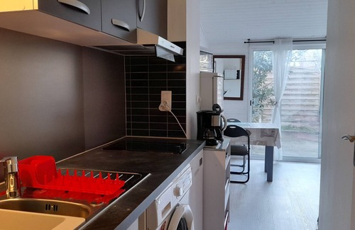 Saujon Apartment | 1/2 pers, Charm and comfort, 10 min from ROYAN beaches ! wifi fiber. ANCV. 2*.