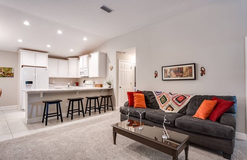 Lakeside House | 1 Acre |Dogs Ok |Firepit |Level 2 EV Charger |Book Moody Woods Next Door for More