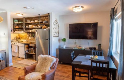Historic District House | 1 BDR Condo in the Heart of Breck Walk to Gondola