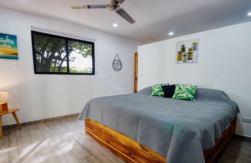 Canafistula Resort | 1 BDR-SLEEPS UP TO 4 - POOL VIEW -10 MIN FROM TAMARINDO BEACH! GATED COMMUNITY