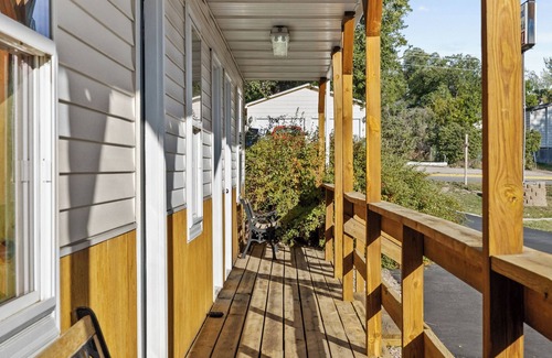 Moorcroft Apartment | 1 bed, 1 bath, Studio Apt #8 in Moorcroft Wyoming