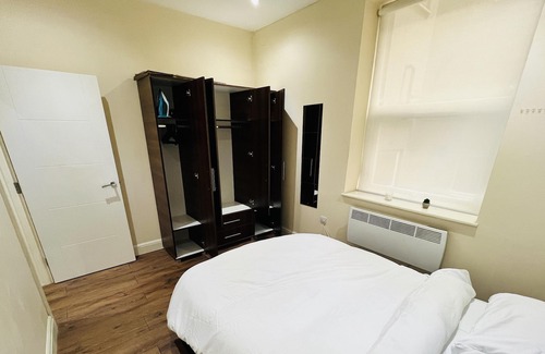 Ealing Apartment | 1-Bed Apartment in Ealing - 2mins from station