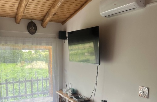 Coja House | 1 bed House - Sleeps 4 - Balcony - Mtn View