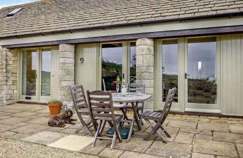 Kemble House | 1 Bed in Cirencester 57684