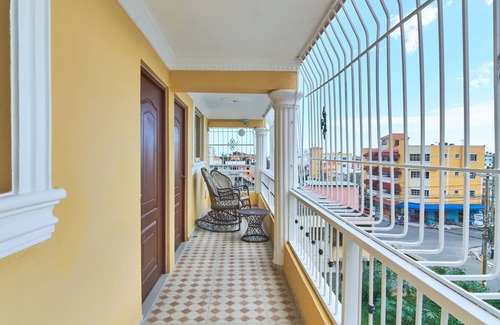 Corales del Sur Apartment | 1 Bedroom Apartment Balcony in Corales del Sur