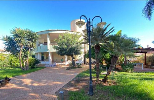 Carrozziere House | 1 bedroom accommodation in Siracusa