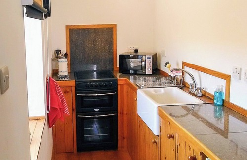 Bornesketaig Cottage | 1 bedroom accommodation in Kilmuir, Isle of Skye