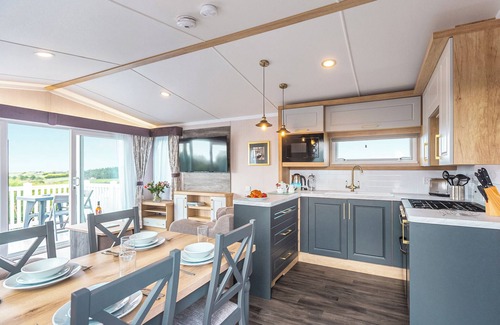 Holywell House | 1 bedroom accommodation in Holywell Bay