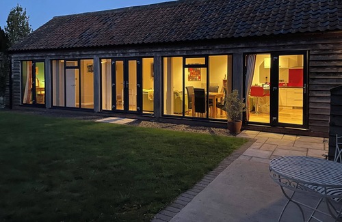 Moorlinch Cottage | 1 bedroom accommodation in Moorlinch, near Bridgwater