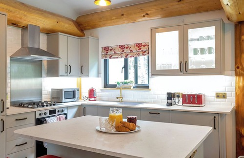 Overton-on-dee Ski Chalet | 1 bedroom accommodation in Ellesmere