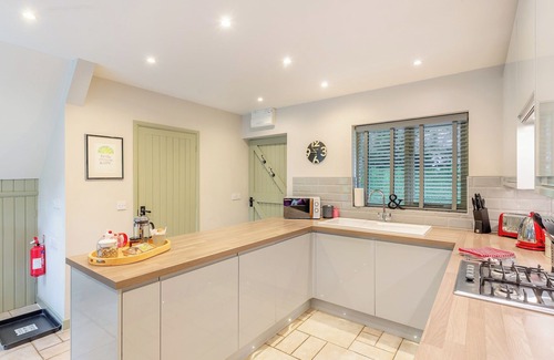Faversham Cottage | 1 bedroom accommodation in Otterden, near Faversham