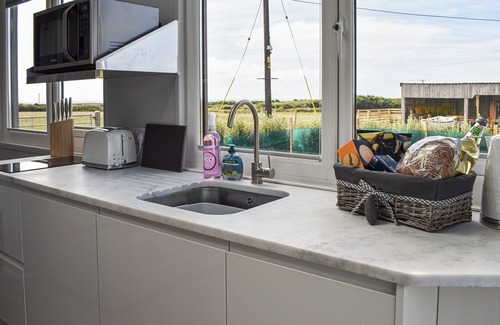 Holyhead Cottage | 1 bedroom accommodation in Penrhos Feilw, near Trearddur Bay