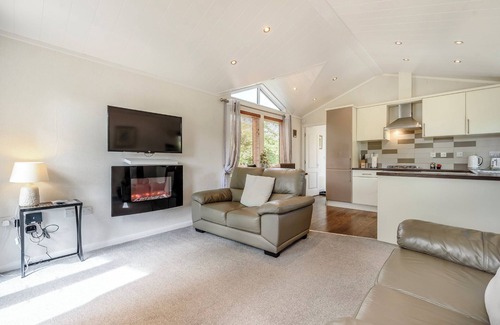 Narberth Ski Chalet | 1 bedroom accommodation in Narberth, Nr Tenby