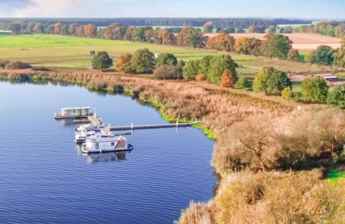 Havelsee Boat Rental | 1 bedroom accommodation in Havelsee