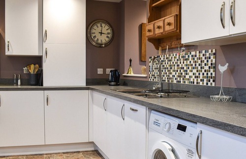 Two Dales Cottage | 1 bedroom accommodation in Hackney, near Matlock