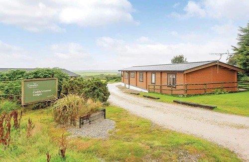 Carnmenellis Ski Chalet | 1 bedroom accommodation in Carnmenellis, Nr Falmouth